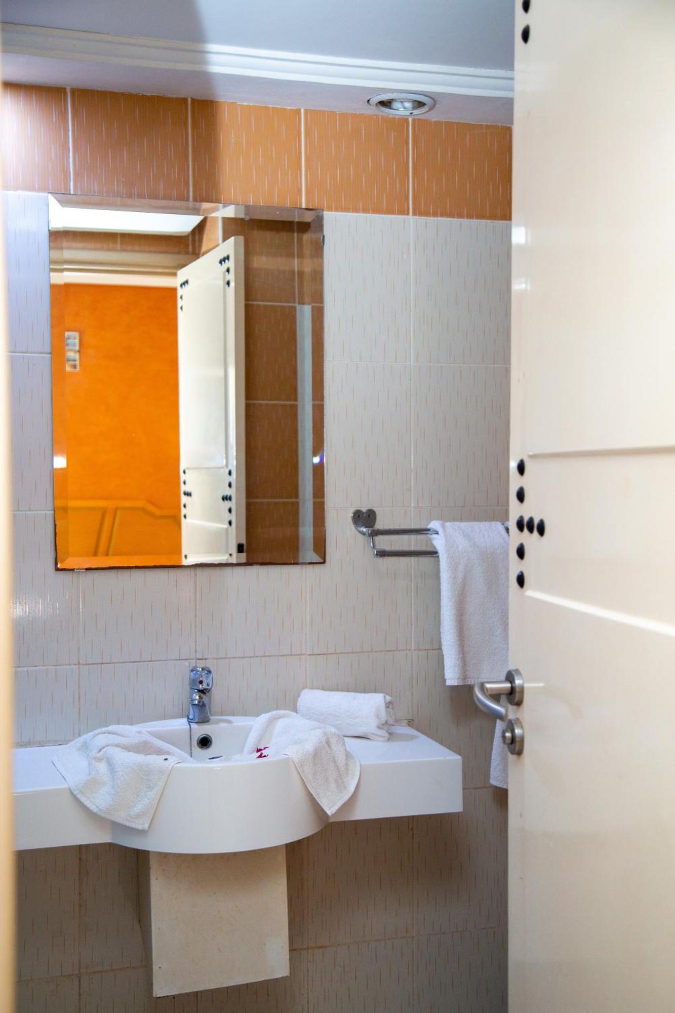 Residence El Arich トズル エクステリア 写真