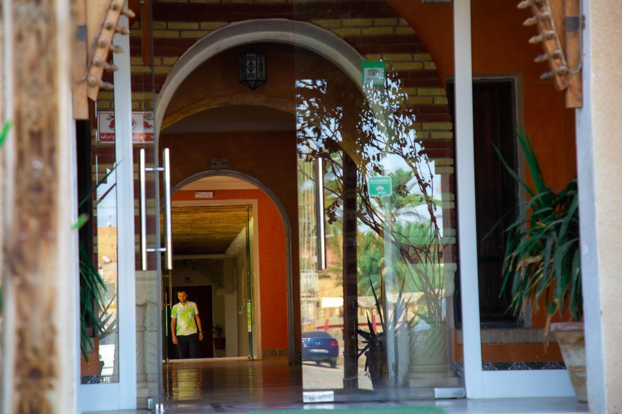 Residence El Arich トズル エクステリア 写真